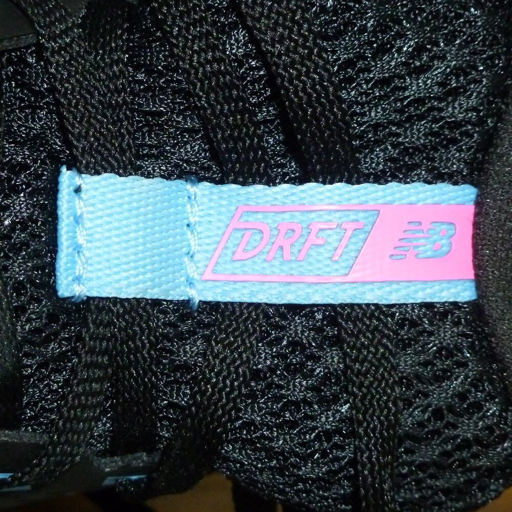 New Balance 750 v1 Sneakers in Black/Pink/Blue - Picture 14 of 15